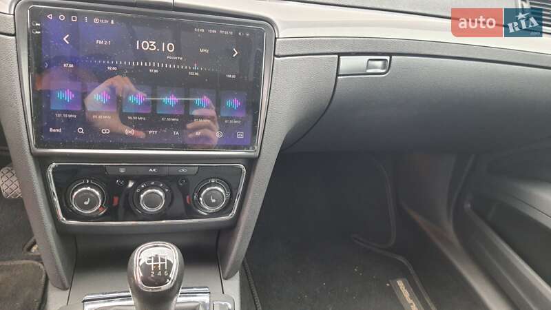 Ліфтбек Skoda Superb 2014 в Києві фото 9 Ліфтбек Skoda Superb 2014 в Києві