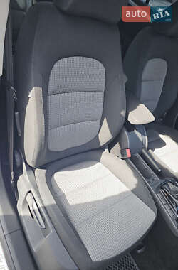 Лифтбек Skoda Superb 2011 в 