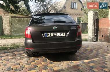 Универсал Skoda Superb 2010 в 