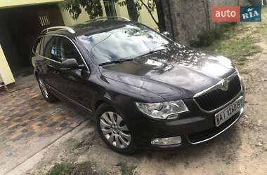Универсал Skoda Superb 2010 в 