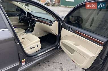Лифтбек Skoda Superb 2011 в 