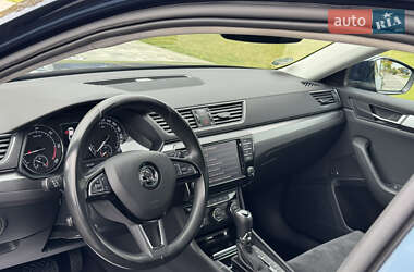 Лифтбек Skoda Superb 2017 в 