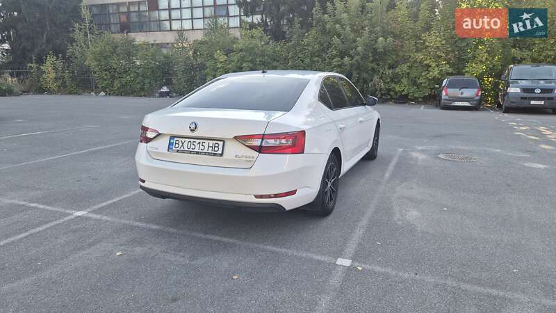Лифтбек Skoda Superb 2015 в Киеве фото 11 Лифтбек Skoda Superb 2015 в Киеве