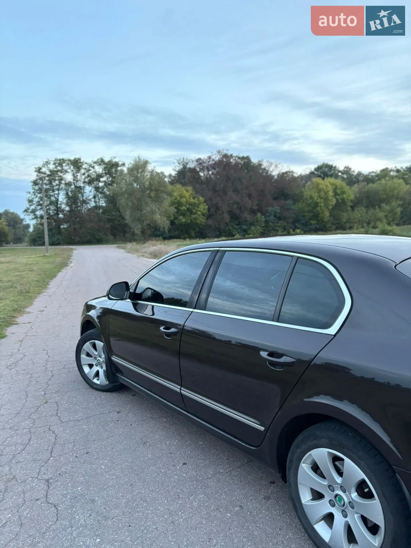 2012 Skoda Superb - мініатюра 3