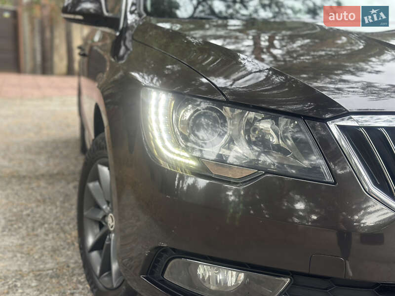 Лифтбек Skoda Superb 2014 в Киеве