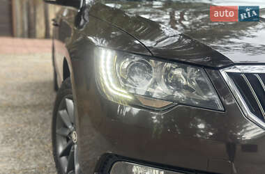 Лифтбек Skoda Superb 2014 в 