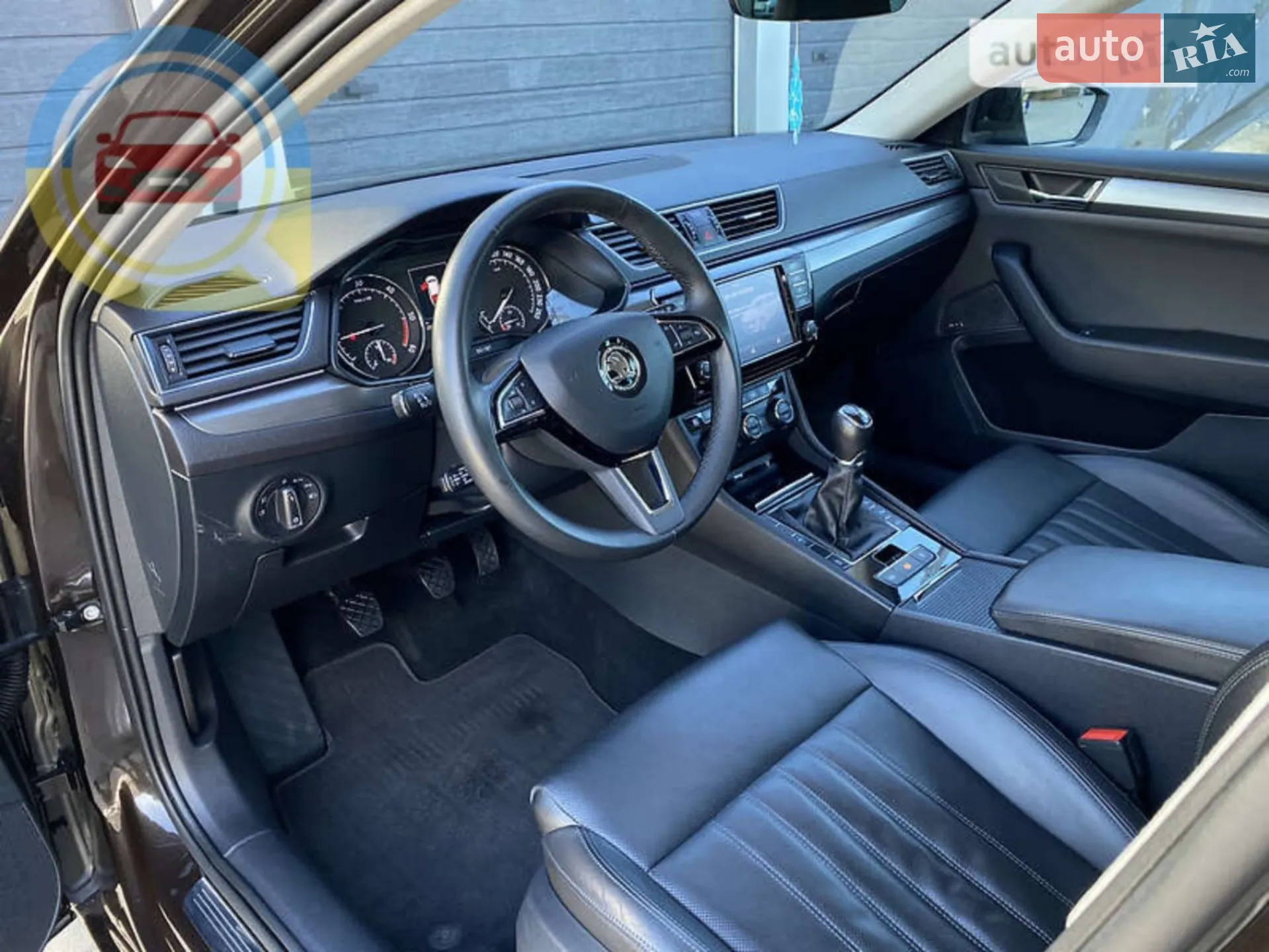 2017 Skoda Superb - мініатюра 38