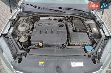Лифтбек Skoda Superb 2015 в 