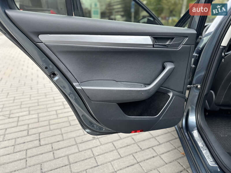 Универсал Skoda Superb 2016 в Житомире