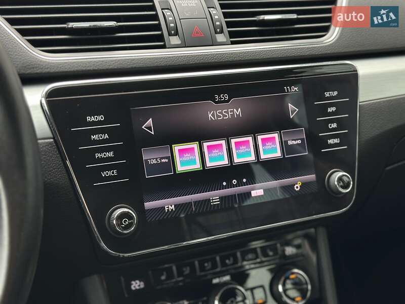 Универсал Skoda Superb 2017 в Киеве фото 26 Универсал Skoda Superb 2017 в Киеве