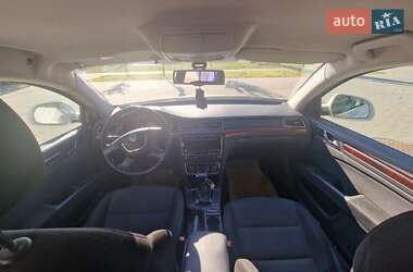 Лифтбек Skoda Superb 2012 в 