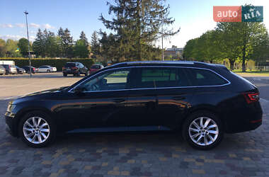 Универсал Skoda Superb 2017 в 