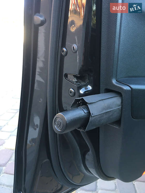 Универсал Skoda Superb 2017 в Луцке фото 32 Универсал Skoda Superb 2017 в Луцке