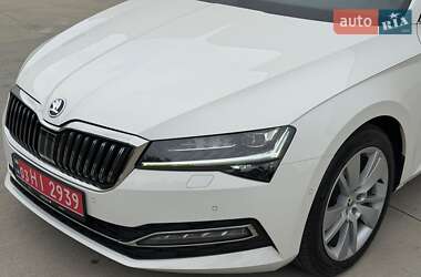Универсал Skoda Superb 2019 в 