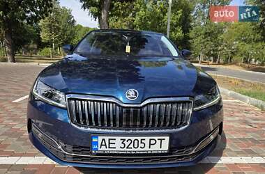 Лифтбек Skoda Superb 2021 в 