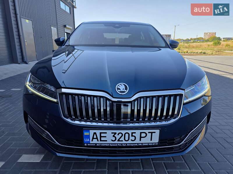Лифтбек Skoda Superb 2021 в Кропивницком