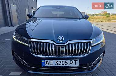 Лифтбек Skoda Superb 2021 в 