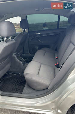 Лифтбек Skoda Superb 2006 в 