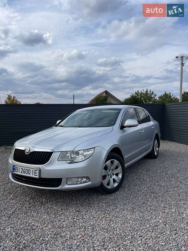 Лифтбек Skoda Superb 2012 в Миргороде
