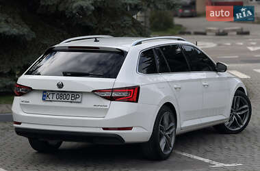 Универсал Skoda Superb 2018 в 