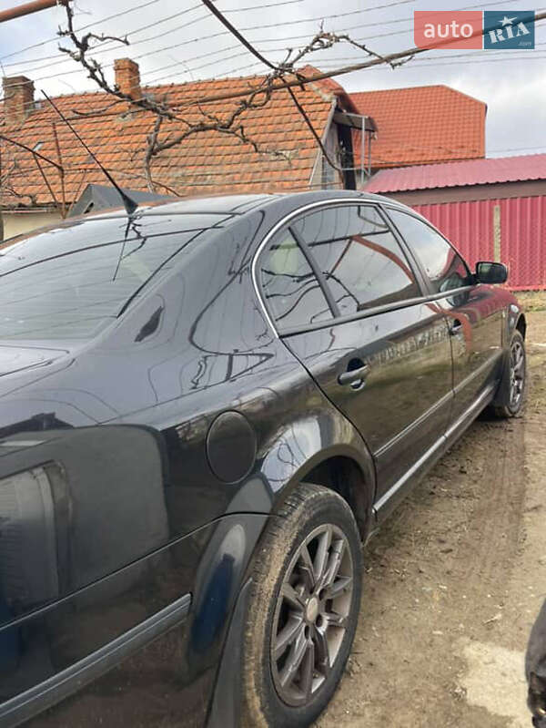 Лифтбек Skoda Superb 2006 в Мукачево