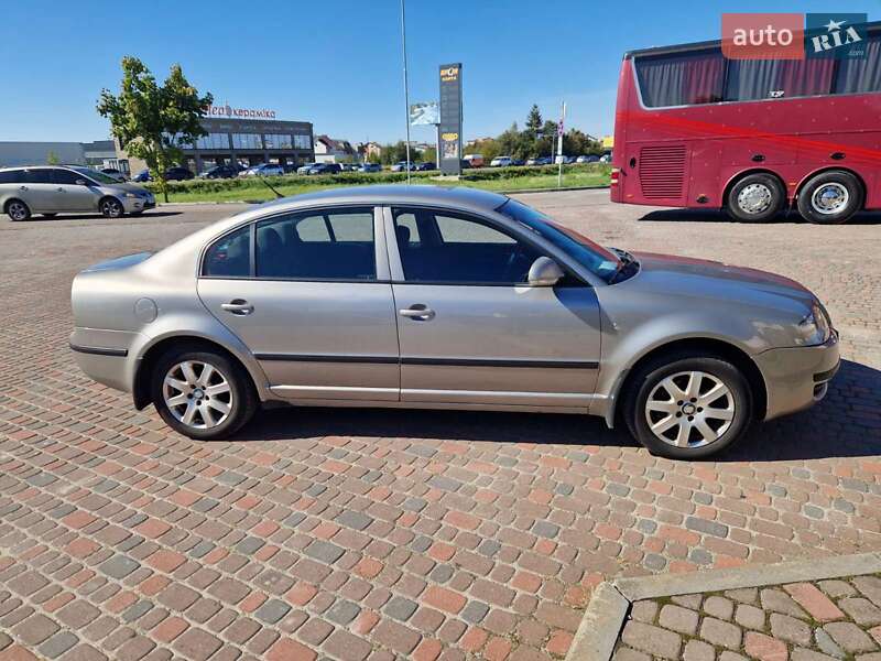 Лифтбек Skoda Superb 2007 в Львове фото 8 Лифтбек Skoda Superb 2007 в Львове