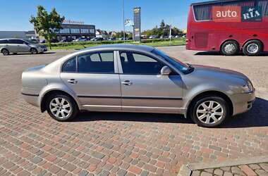 Лифтбек Skoda Superb 2007 в 