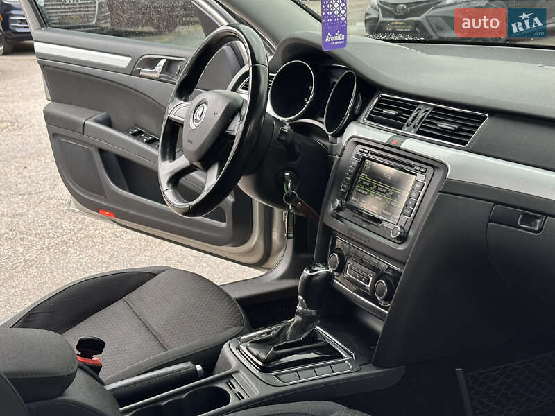 Ліфтбек Skoda Superb 2014 в Харкові фото 25 Ліфтбек Skoda Superb 2014 в Харкові