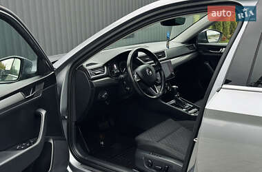 Универсал Skoda Superb 2018 в 