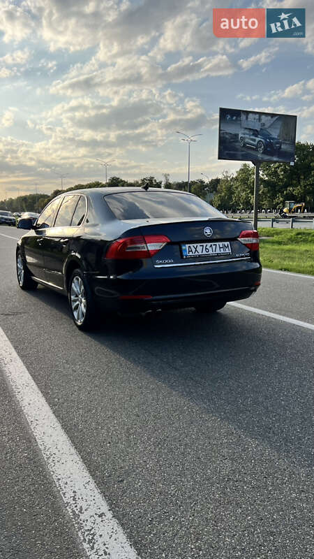 Лифтбек Skoda Superb 2013 в Киеве