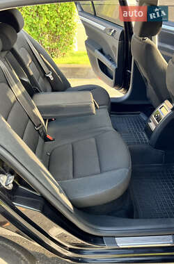 Лифтбек Skoda Superb 2013 в 