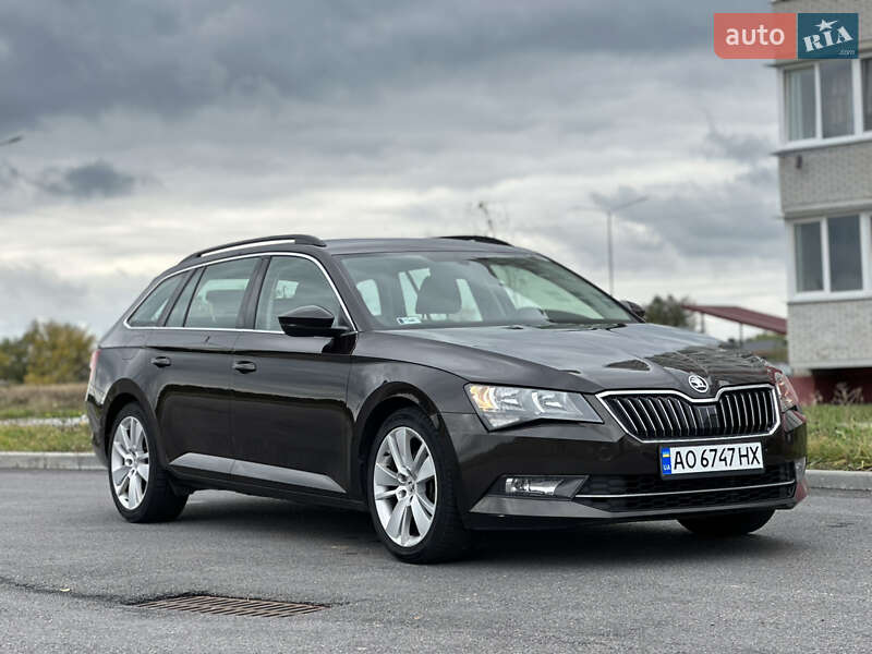 Универсал Skoda Superb 2019 в Виннице