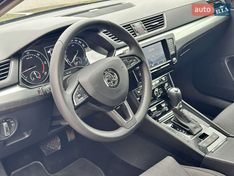 Универсал Skoda Superb 2019 в Виннице