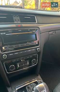Ліфтбек Skoda Superb 2011 в 