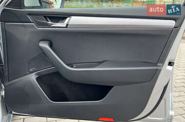 Универсал Skoda Superb 2019 в 