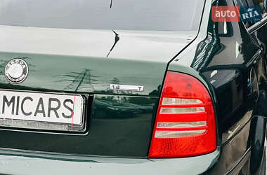 Ліфтбек Skoda Superb 2004 в 