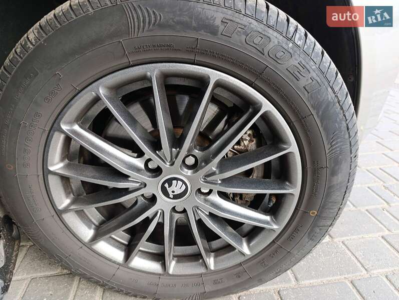 Лифтбек Skoda Superb 2010 в Николаеве