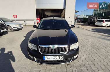 Лифтбек Skoda Superb 2011 в Львове