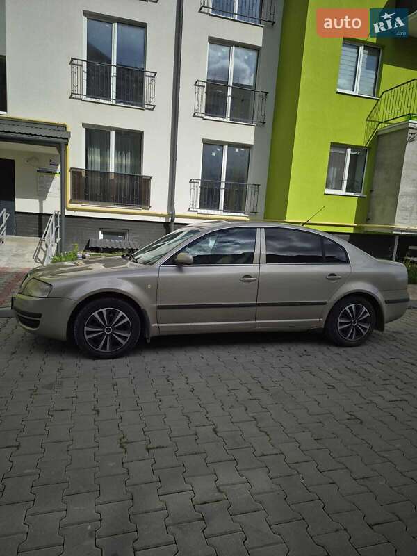 Лифтбек Skoda Superb 2005 в Тернополе фото 2 Лифтбек Skoda Superb 2005 в Тернополе