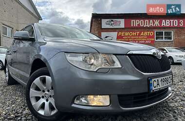 Лифтбек Skoda Superb 2011 в Смеле