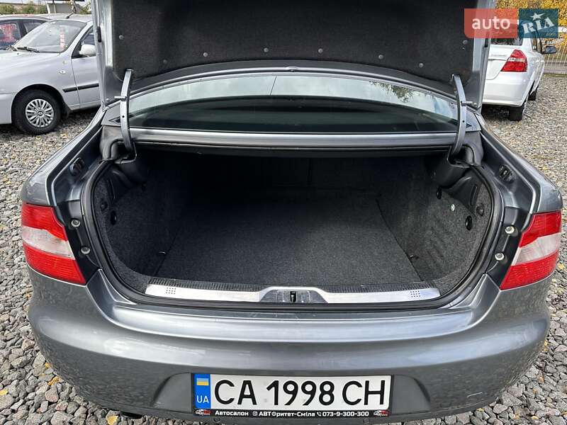 Лифтбек Skoda Superb 2011 в Смеле фото 13 Лифтбек Skoda Superb 2011 в Смеле