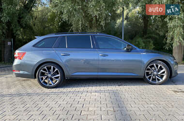 Универсал Skoda Superb 2017 в 