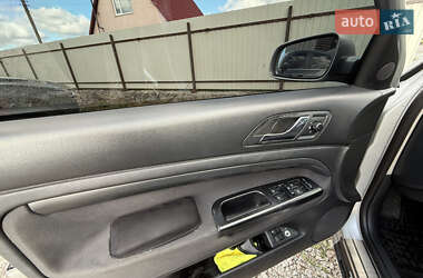 Лифтбек Skoda Superb 2006 в 