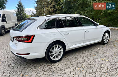 Универсал Skoda Superb 2017 в 