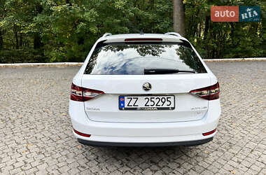 Универсал Skoda Superb 2017 в 