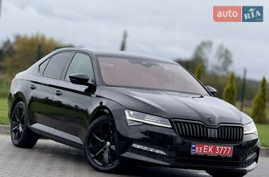 Лифтбек Skoda Superb 2021 в 