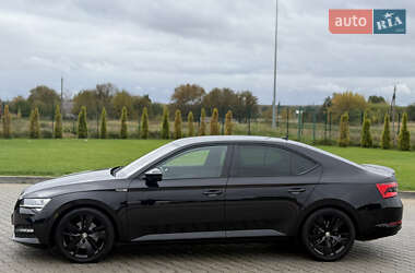 Лифтбек Skoda Superb 2021 в 