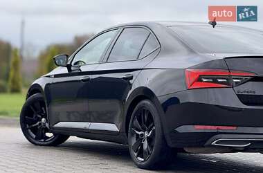 Лифтбек Skoda Superb 2021 в 