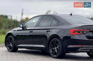 Лифтбек Skoda Superb 2021 в 