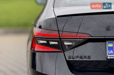 Лифтбек Skoda Superb 2021 в 